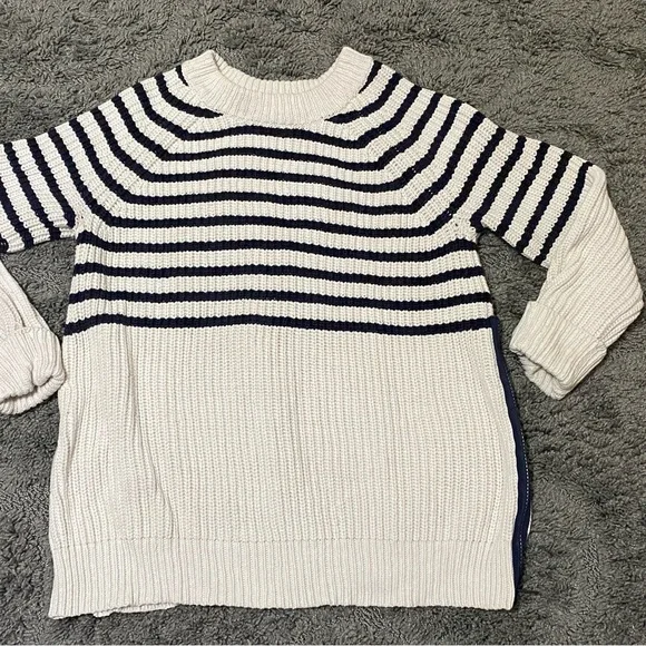 Kate spade Black and White Crew Neck Sweater - Picture 2 of 3